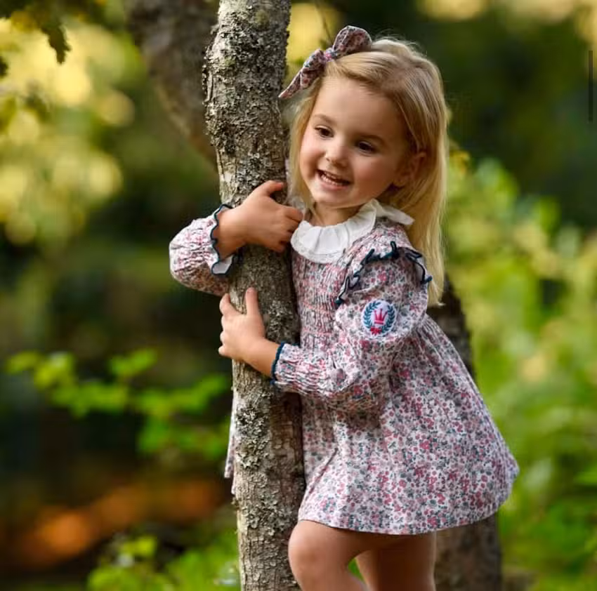 Rovi, moda infantil & Comuni&oacute;n