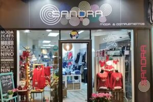 𝐒𝐀𝐍𝐃𝐑𝐀 𝐌𝐎𝐃𝐀 𝐁𝐮𝐫𝐣𝐚𝐬𝐬𝐨𝐭 | 𝐓𝐢𝐞𝐧𝐝𝐚 𝐝𝐞 𝐑𝐨𝐩𝐚 𝐌𝐮𝐣𝐞𝐫 | 𝐓𝐚𝐥𝐥𝐚𝐬 𝐆𝐫𝐚𝐧𝐝𝐞𝐬 𝐕𝐚𝐥𝐞𝐧𝐜𝐢𝐚 | 𝐌𝐨𝐝𝐚 𝐂𝐮𝐫𝐯𝐲