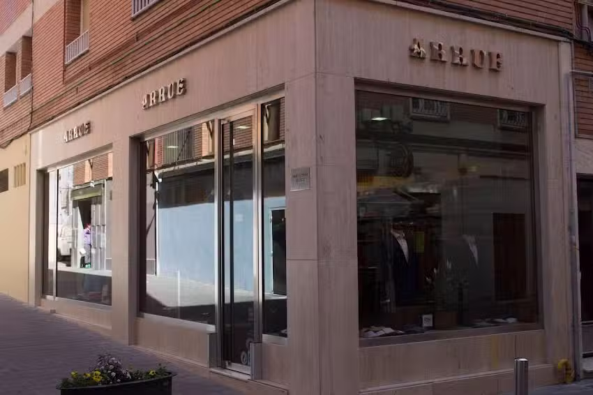 Sastrer&iacute;a Arru&eacute;