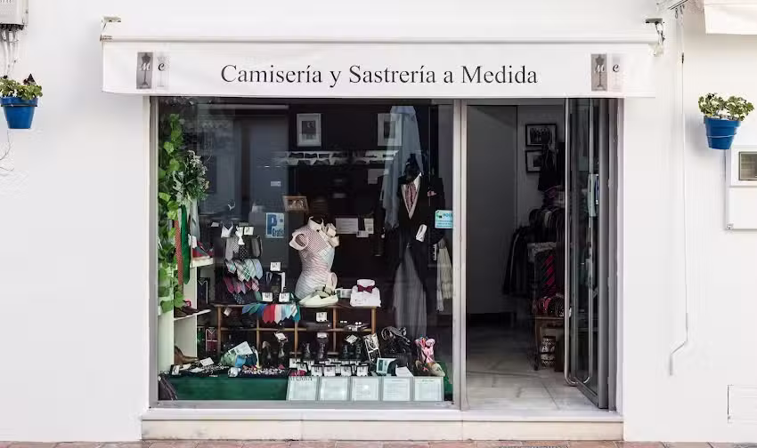 Sastrer&iacute;a Mar&iacute;a Cano