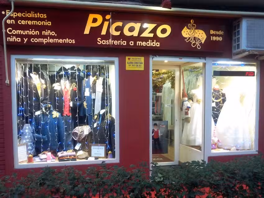 Sastrer&iacute;a y ropa de ceremonia Picazo
