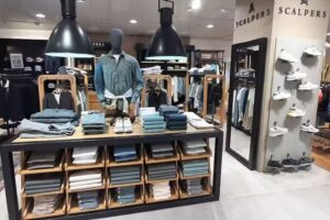 Scalpers
