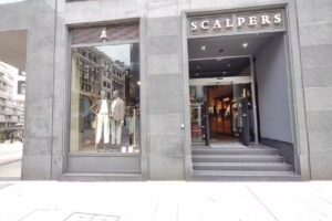 Scalpers