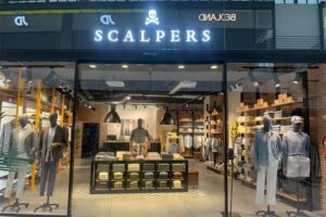 Scalpers