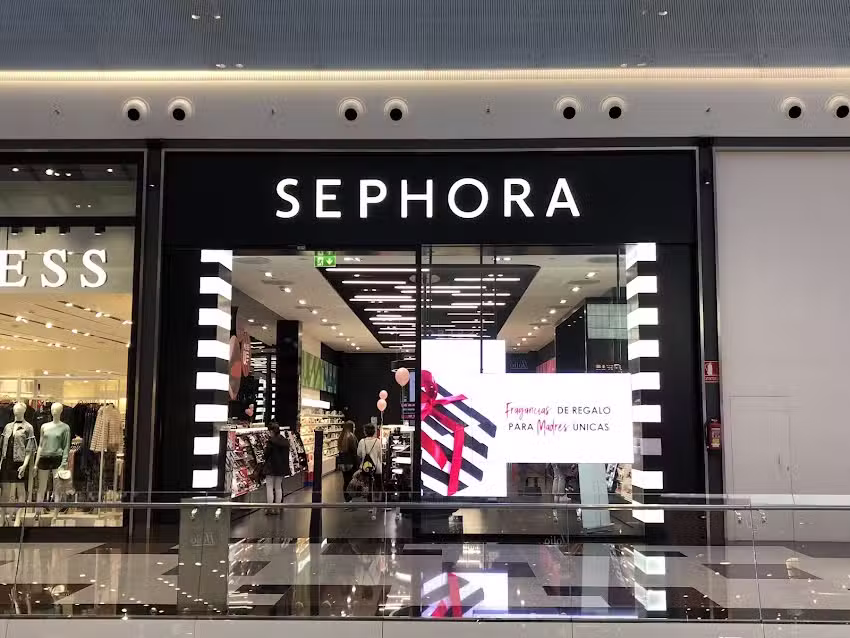 SEPHORA PARQUE NEVADA C.C.