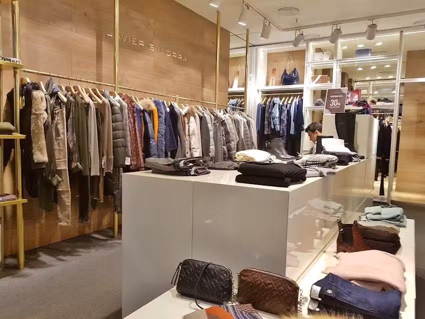 SIMORRA Barcelona &ndash; I&rsquo;illa Diagonal