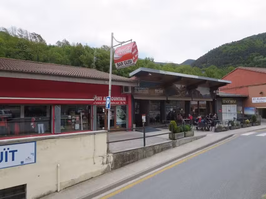 SKI & MOUNTAIN RIBES