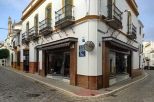 Soria Moda Hombre – Moda casual y Ceremonia en Arahal