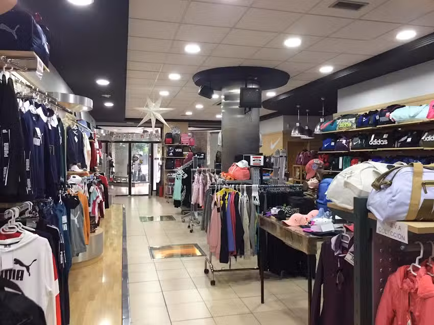 SPORTS CENTER 2000 ALC&Aacute;ZAR DE SAN JUAN