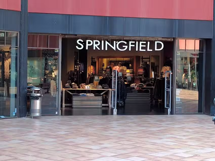 Springfield &ndash; SPF Man & Woman (C.C. COSTA AZAHAR)