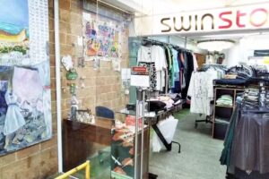 Swinstocks Outlet de Marcas.