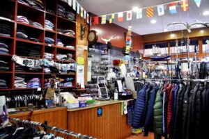 TALLERES Y N&Aacute;UTICA MURO Pasaia