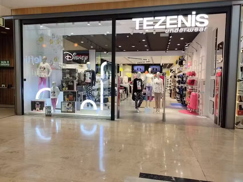 Tezenis &ndash; Puerto Venecia
