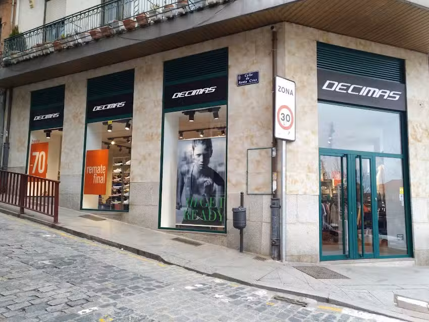 Tienda de deporte &Aacute;vila D&eacute;cimas