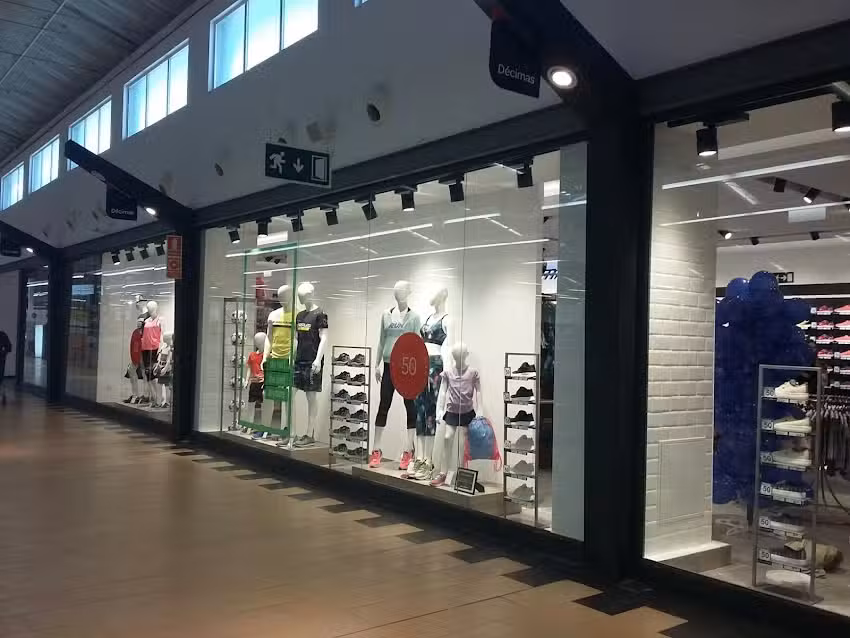 Tienda de deporte Cartaya D&eacute;cimas