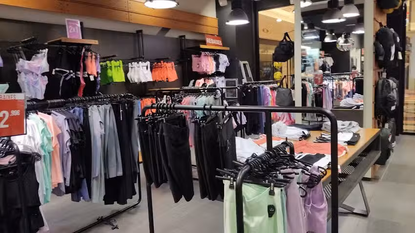 Tienda de Deporte Decimas Gran V&iacute;a de les Corts Catalanes