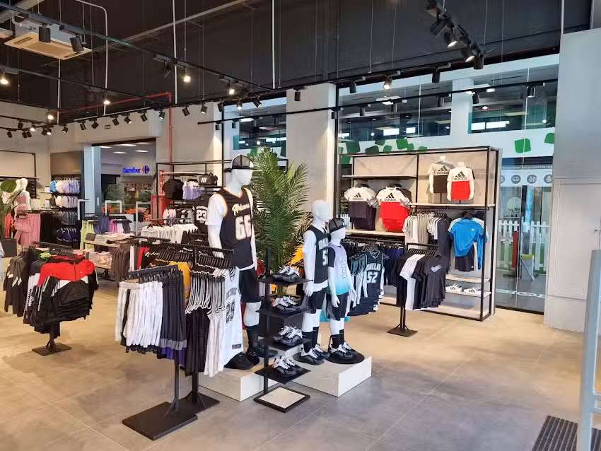 Tienda de deporte Ferrol D&eacute;cimas