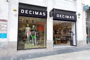 Tienda de deporte Gran V&iacute;a Madrid D&eacute;cimas