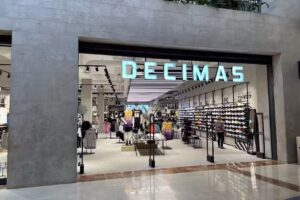 Tienda de deporte Le&oacute;n D&eacute;cimas