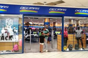 Tienda de deporte Linares D&eacute;cimas