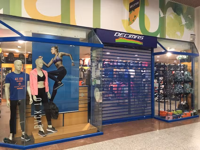 Tienda de deporte L&iacute;nea de la Concepci&oacute;n D&eacute;cimas