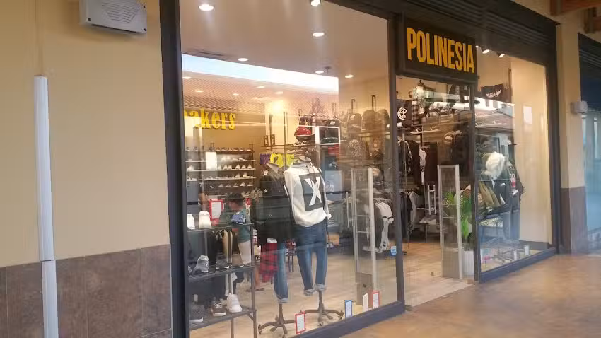 Tienda de moda urbana Ayamonte Polinesia