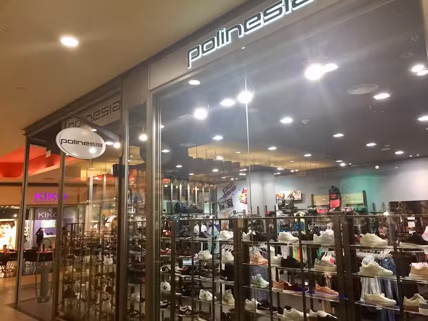 Tienda de moda urbana Toledo Luz del Tajo Polinesia