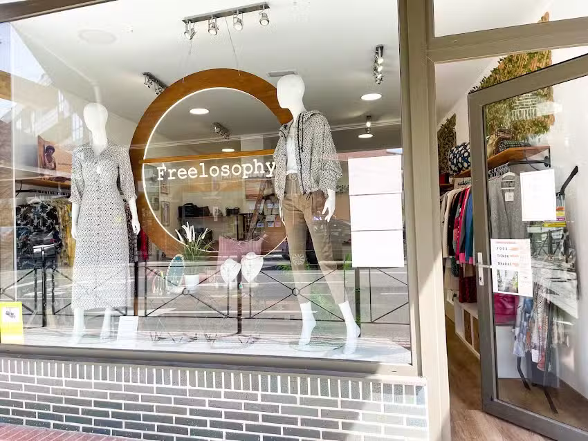 Tienda de ropa FREELOSOPHY