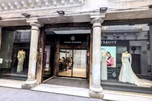 Tienda de Vestidos de Novia en Sevilla FRANC SARABIA