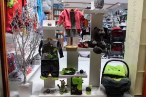 Tienda juguetes y puericultura La Bitlla