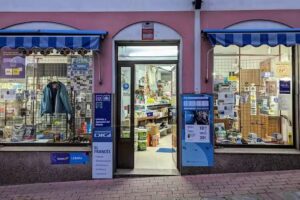 Tienda y Loter&iacute;as El Bailar&iacute;n Alegre (El Franc&eacute;s)