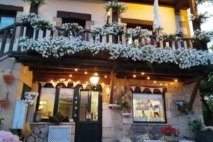 Tiene Tela Amparo Collado