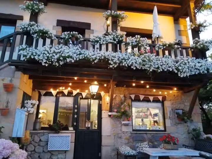 Tiene Tela Amparo Collado