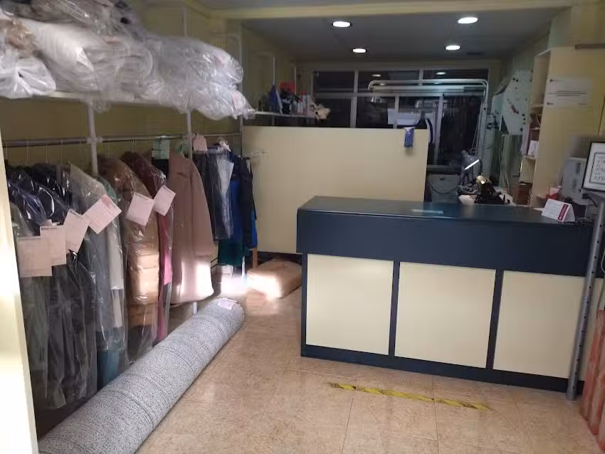 Tintoreria Roca i arranjaments de roba