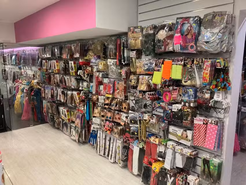 Todo Hogar/Cualquier Disfraz