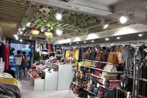 TOO ME TOO (fashion)