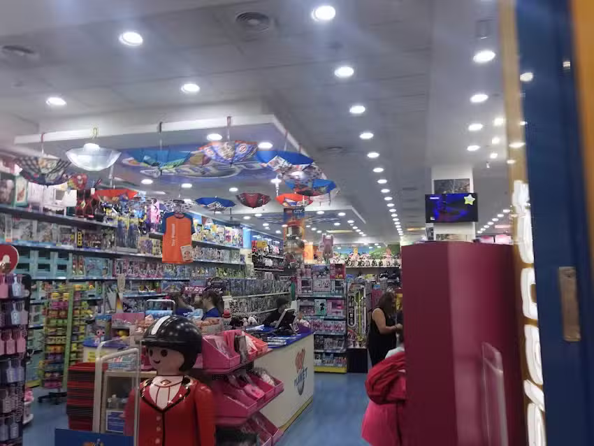 Toy Planet