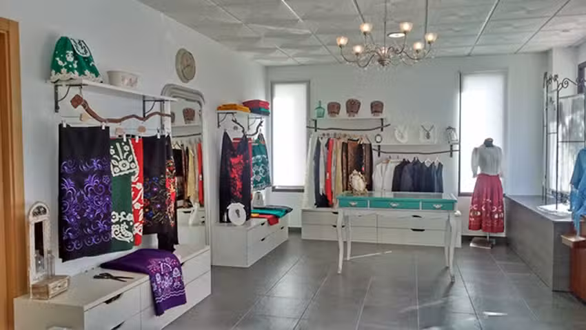 Trajes Regionales Faltriquera