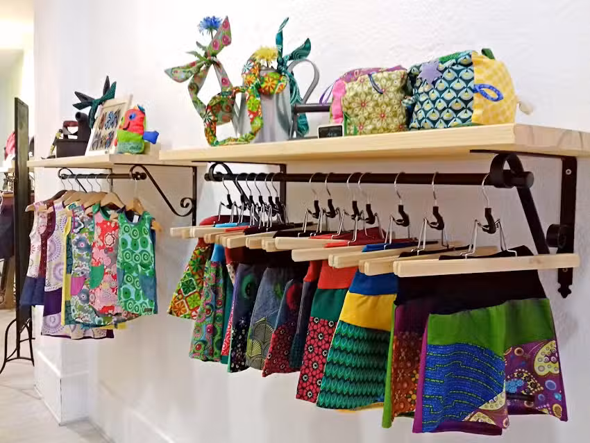 TUTOKE roba i complements artesanals