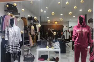 &Uuml;nika Moa&ntilde;a