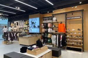 Vans Store Madrid CC Intu Xanad&uacute;