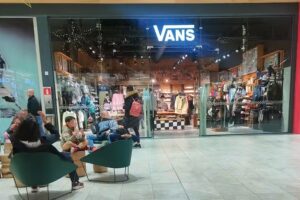 Vans Store San Sebastian La Garbera