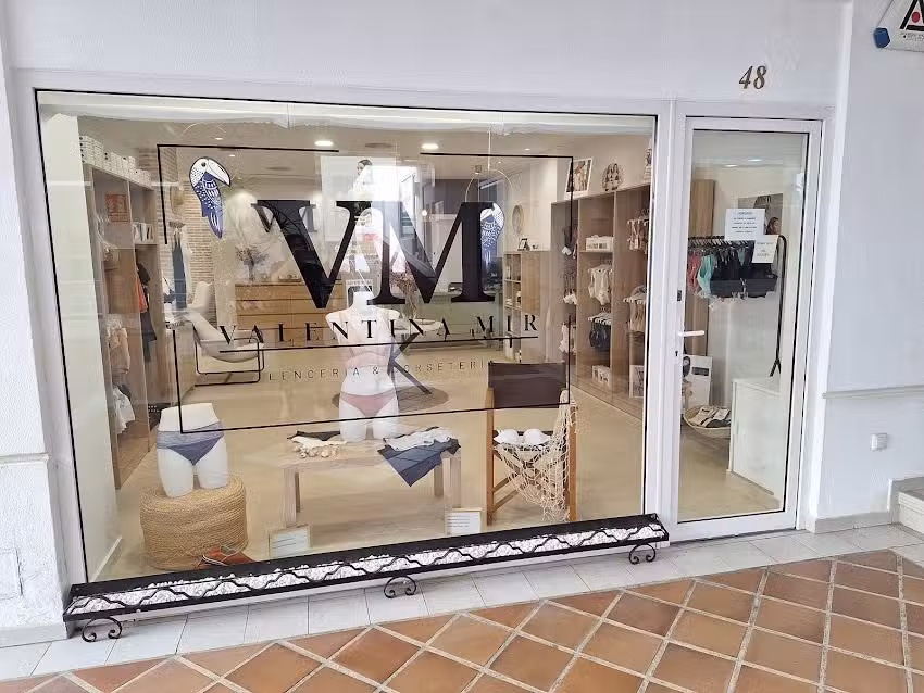 VM Valentina Mir Lencer&iacute;a y Corseter&iacute;a