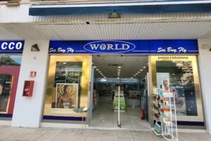 WORLD &ndash; Perfumes, Tobacco, Accessoires, Gifts