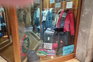 XABIER ZABALEGUI Moda hombre