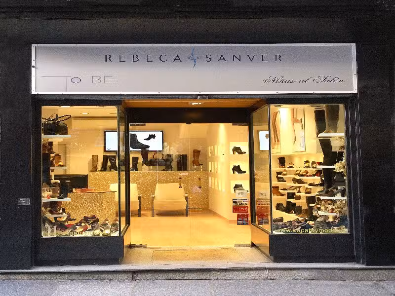 ZAPATER&Iacute;AS J. LURUE&Ntilde;A